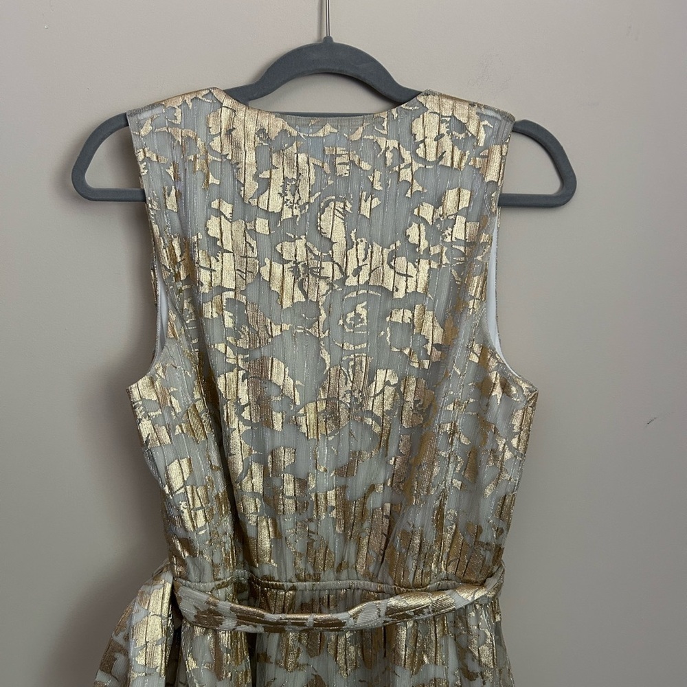 Draper James Sleeveless Tiered Gold Dress Size Large - Picture 7 of 8